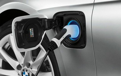 Marzo 2016: vendite di auto elettriche e di auto ibride in Italia