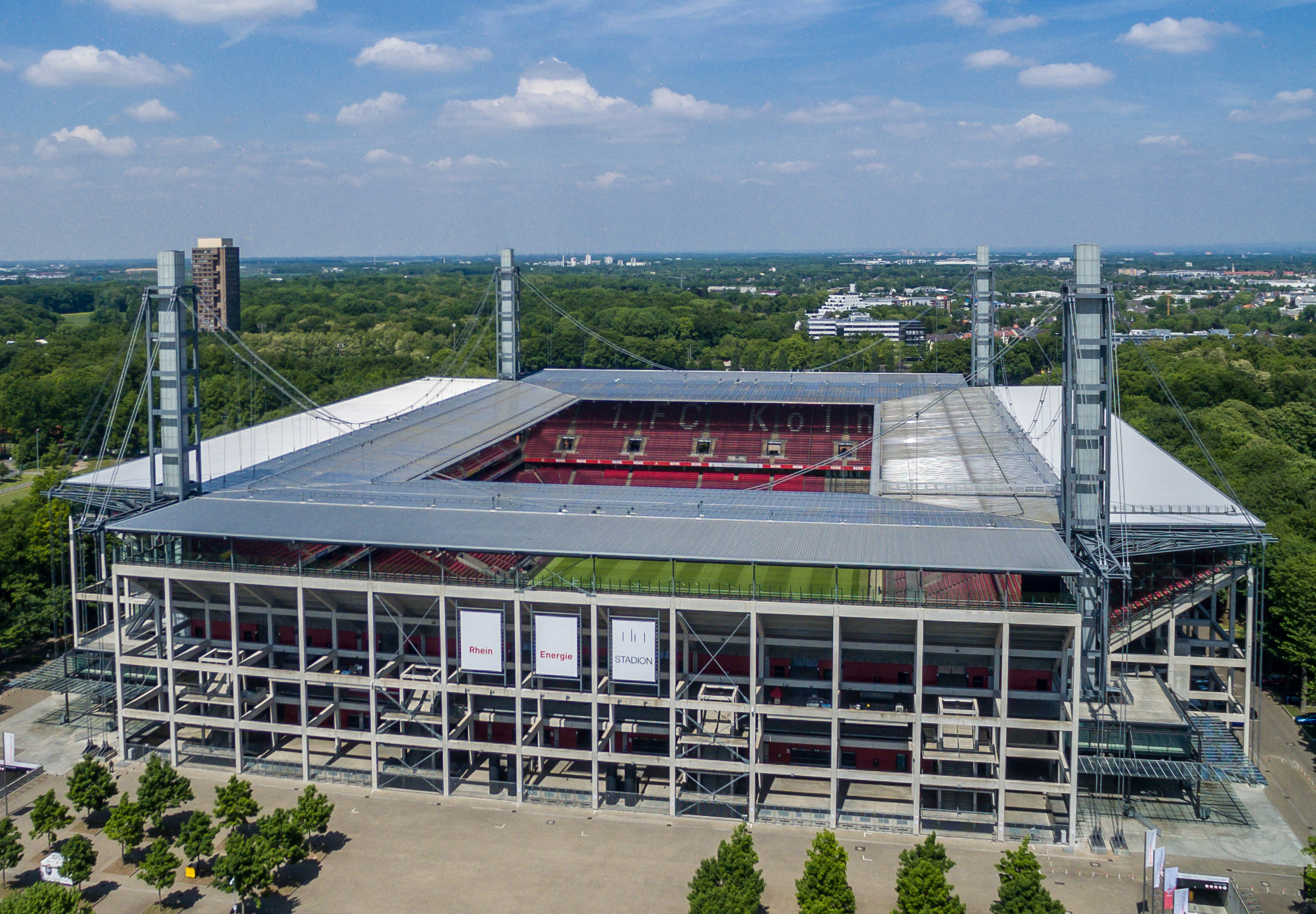 Rhein Energie Stadion Luftbild - aerial (20152327046)