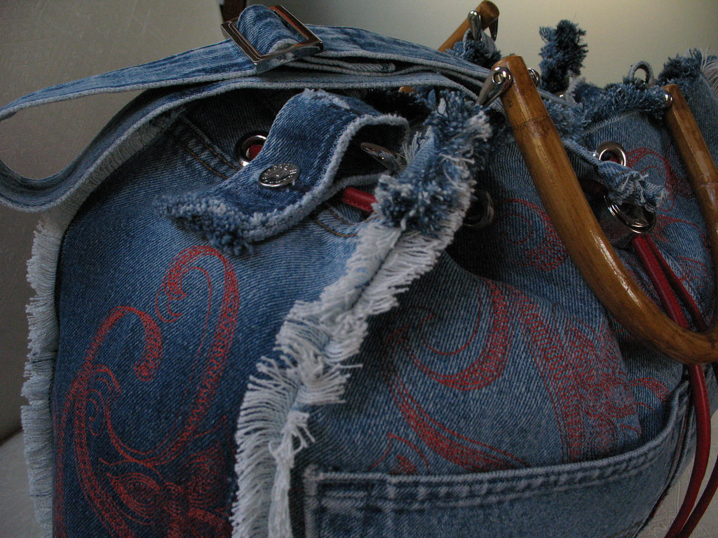 05 - Recycled Denim: Borsa da Viaggio modello Janis