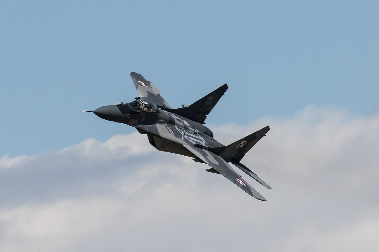 Poland - Air Force Mikoyan-Gurevich MiG-29A (9-12A) 114 (cn 2960535114-4502) Mjr Pil. Eugeniusz Horbaczewski 1917-1944 display (22079987242).jpg