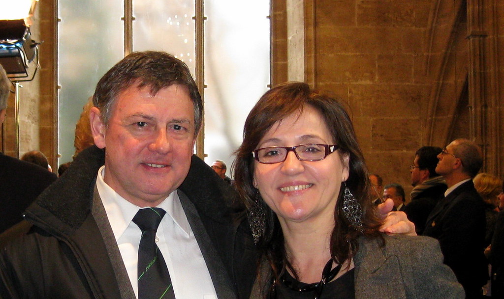 José Antonio Peñarrocha, Decano de la facultad de Fisica con Maria Antonia Garcia Benau