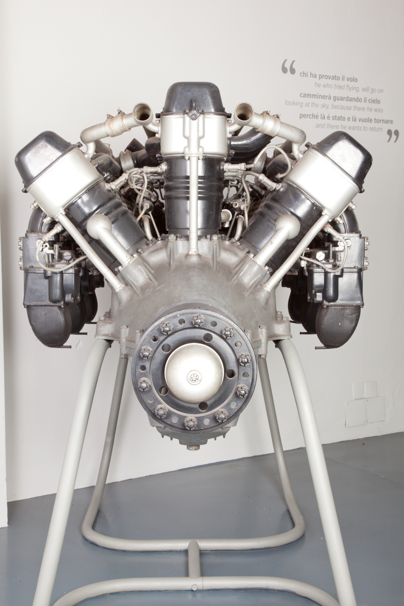 Motore Isotta Fraschini Asso 750 041 Museo scienza e tecnologia Milano